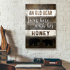 Old Honey Bear Canvas Prints PAN08401